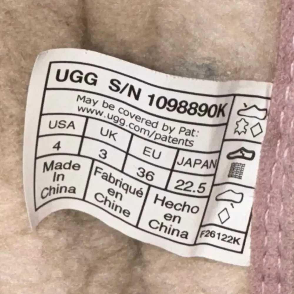 Ugg Kids' Butte II CWR Waterproof Winter Boots Pink Leather Size 4 US